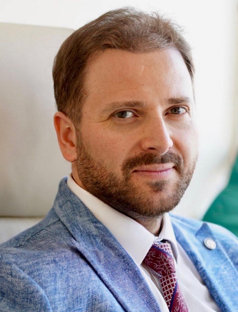 Doç. Dr. Şenol Tonyalı