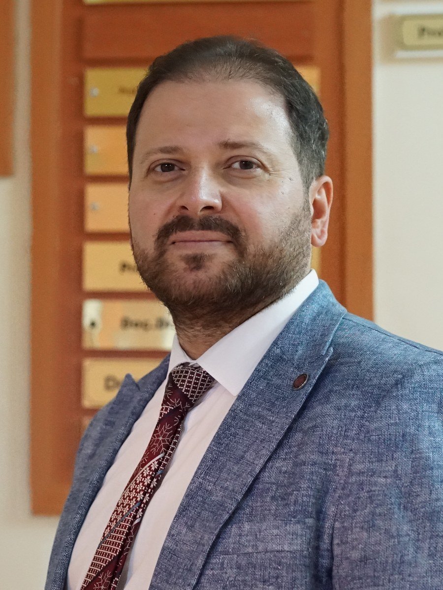 Doç. Dr. Şenol Tonyalı — Üroloji Uzmanı